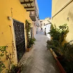 Vicolo del vento stanza scirocco
